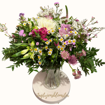 Dagens buket - h�j og luftig (florist valg)